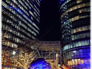 千代田区神田淡路町『近江屋洋菓子店』で今年もホットワインベースを調達。