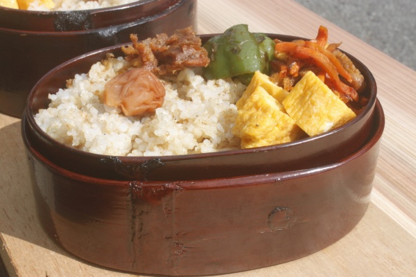 静岡の漆塗り曲げわっぱ弁当箱 大井川めんぱ大井屋