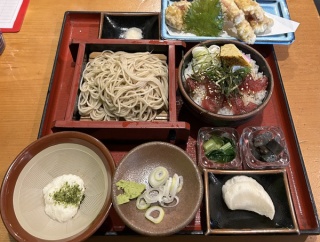 進ちゃんセット＠三崎庵