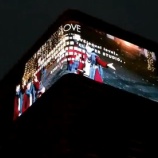 『[イコラブ] 台湾の外壁ビジョンで＝LOVEの宣伝が流れる！！【イコールラブ】』の画像