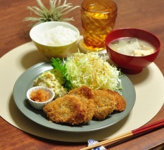 長女の引っ越しのお手伝いに行ってきた話と2日分晩ごはんと相変わらず無邪気なオット