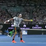 コートサイドの物置小屋