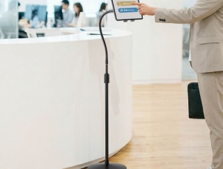 高さ190cm対応！床置きタブレットスタンド
