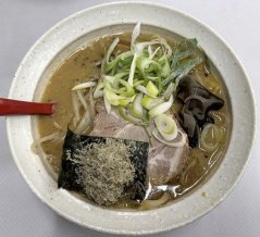 「海産らーめん　海おう　札幌丘珠店」＠東区