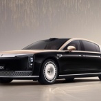 【画像】中国ファーウェイの超高級EV、爆売れ。人気だったロールス・ロイスやマイバッハなど死亡