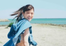 【質問】おまいらは松村沙友理の写真集買うんか？？？