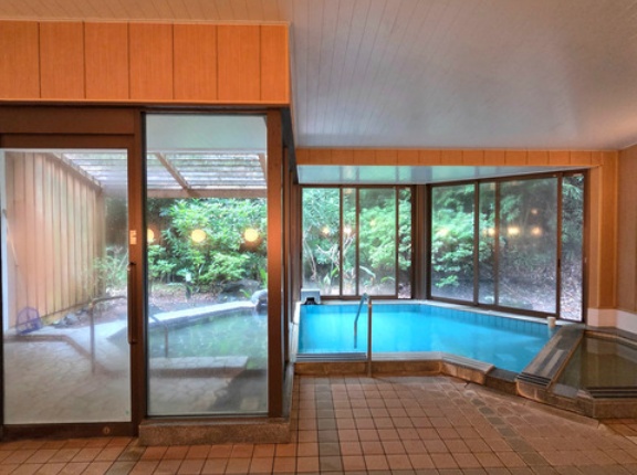 【伊豆高原】源泉かけ流しの温泉とグランイルミを満喫♪「ルネッサ赤沢」さんに行ってきました