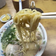 アッサリ旨味のスープとモチモチ麺、創業78年のラーメン店〜隼人　とくだラーメン〜