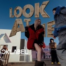 【歌詞和訳・解説】FAMOUS / ALLDAY PROJECT - フェイマス / オールデイ・プロジェクト