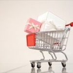 【悲報】使い捨てマスクさん、50枚1980円でも売れなくなってしまう……