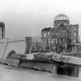 毎日新聞社説 　戦後80年　ヒロシマ・ナガサキ　「核のタブー」を守り抜く