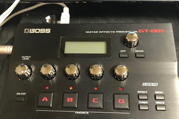 BOSS GT-001：安価かつ十分なクオリティで戦える音 : bunx2のDTM