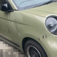 【情報提供】深夜のローソンで車を蹴り飛ばす不審者出現。被害者が情報提供を募集中