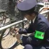 【朗報】苫小牧市の警察官さん、ツーロックされてない自転車に鍵をかけてくれる