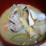 『味噌汁・大根油揚げ・わかめ玉ねぎ・豚汁』の画像