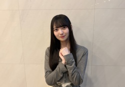 【朗報】佐藤優羽さん、マジでぺったんこ