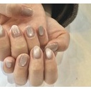 オフィスにも◎✨ 艶肌マグ・ベージュのキラ艶ワンカラーネイル💖