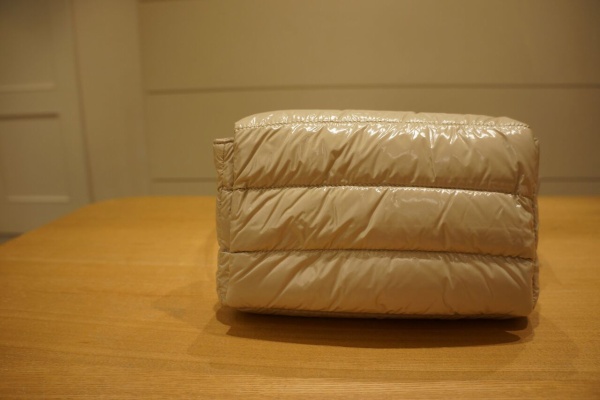 HERNO ダウン素材バッグ 41q4URVj3aL._AC_UY900_.jpg