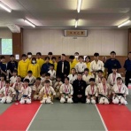 極真会館    田畑道場     山辺・大江・中山教室    師範代  長岡淳一 四段