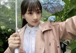 【朗報】川﨑桜さん着用のブーツ、5万円。