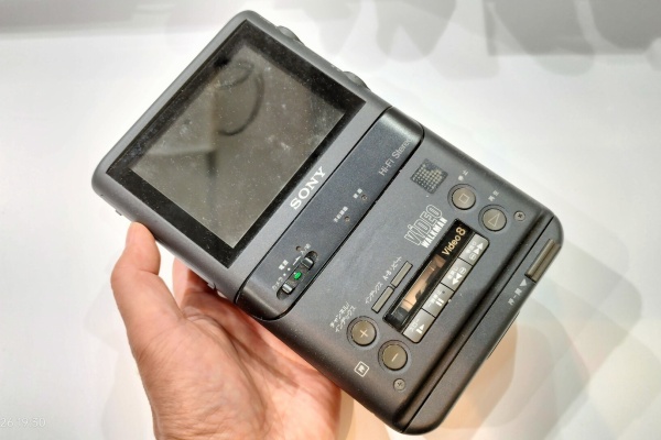 Panasonic AU-500 ポータブルビデオカセットレコ―ダ― Panasonic AU-500 MII Portable Video Cassette Recorder and
