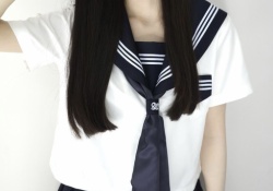 日向坂5期のJKコス、さすがに興奮を我慢できる男0人だろ・・・