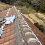 『雨漏り棟巻き替え工事』の画像