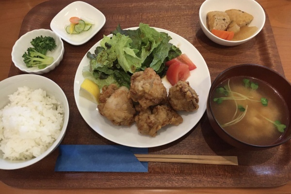 ぶらり宝塚 ーハッピー地域メディアー ランチ