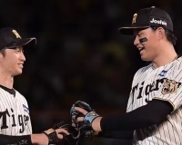 球児『自分がメーカーに問い合わせてプロテクターを制作してNPBに提案してるが返事はもらってない』←これ