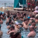 【動画】海外でHすぎるプールが見つかるｗｗｗｗｗｗｗｗ