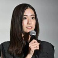 【朗報】田村真子アナが肩出しドレスでお色気全開やんけ！【ラヴィット】
