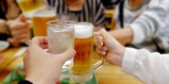 妻「飲み会ではお酒2杯までね」私「うん」←この約束を守らないと離婚の危機…