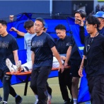 フェンスに激突してブルーシートで隠されながら担架で運ばれたロッテ西川史礁、ただの打撲
