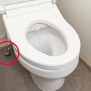 床にある邪魔な配管　改善策