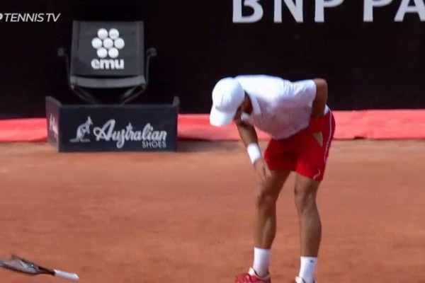 スマッシュ速報 ラケット破壊