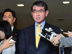 祖国の事が心配で仕方ない記者、河野大臣に仕掛けるも論破され続け意気消沈wwwww 祖国の事が心配で仕方ない記者、河野大臣に仕掛けるも論破され続け意気消沈wwwww