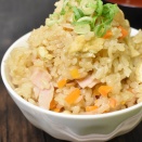 意外な組み合わせ♪油揚げとハムの炊き込みご飯