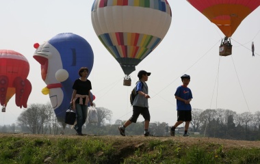 ��2012���ץХ롼��ե����ƥ��Х�Υ������塼��٤β���