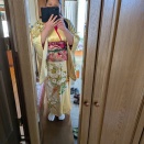 やっぱり綸子生地はいいなあ。