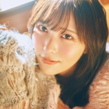 『[ニアジョイ] 逢田珠里依「週刊ヤングマガジン 49号」オフショット公開』の画像