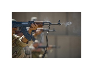 銃の進歩って遅すぎね？1940年代に生まれたAK-47が今も覇権握ってるっておかしいだろ