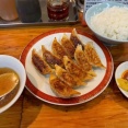 外国人「お前らはご飯をおかずに日本のギョーザを何個食べられる？」