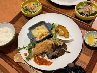 3月で8周年。ときめきランチに食いしん坊がときめきました。「肉菜ダイニング　五色」