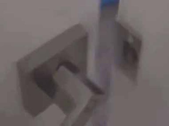 危険な彼女たちを部屋に隔離していた。今朝はどんな様子かな？ → ドアを開けてみたら…