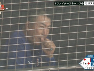 【ヤニ樹】 中日・井上監督、試合中に一服ｗｗｗｗｗｗｗｗ
