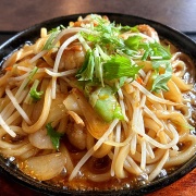 たつの　特製ホルモンうどん♪《味遊》