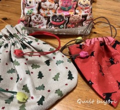 柄使いが楽しく可愛い小物いろいろ