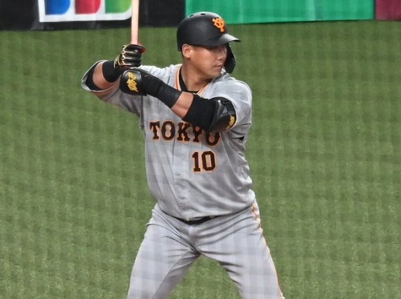 巨人中田翔(22年) 109試合.269(338-91) 24本 68打点 OPS.833