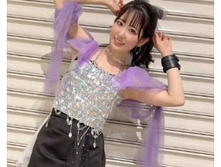東山奈央さん、アニサマで太ももを披露！！