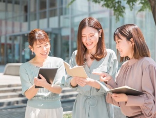 【画像】創価大学の女子大生、エッッッッッッッッッッッッッ！
